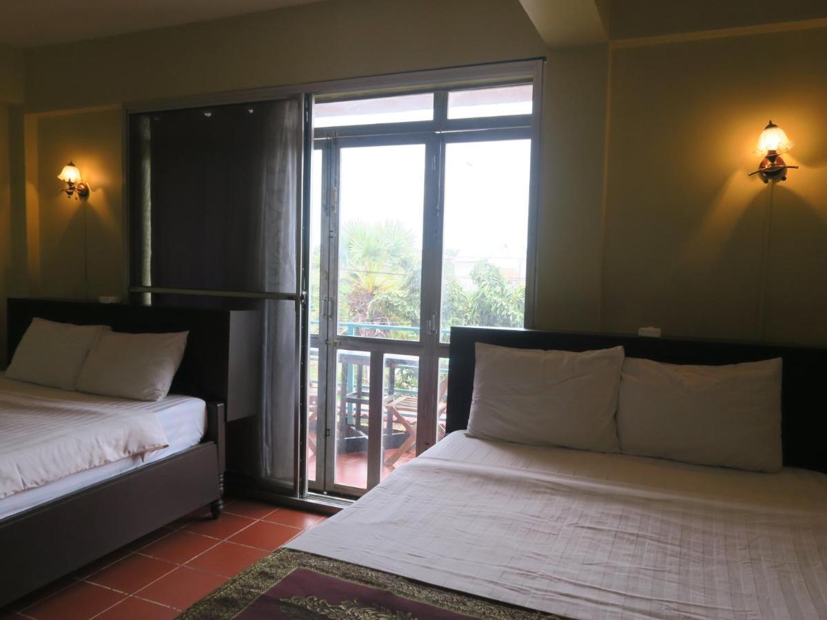 River Dolphin Hotel Кратьэх Экстерьер фото